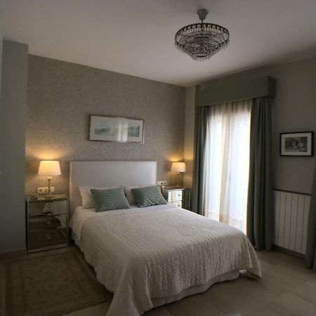 Guest House Europa 12 Sevilla Dış mekan fotoğraf
